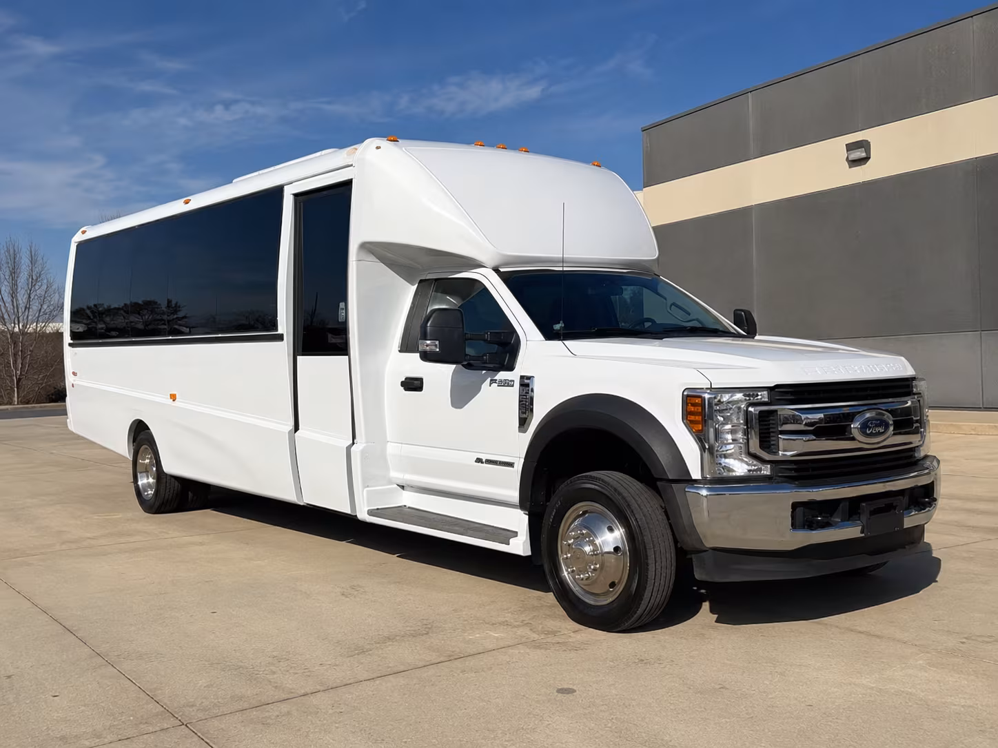 Kansas City Corporate Transportation party bus exterior