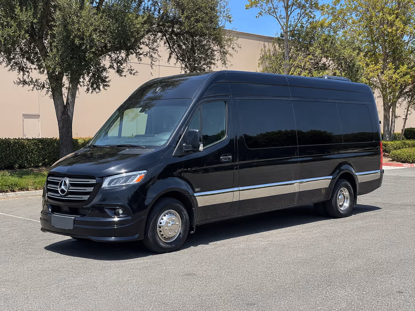 Kansas City Prom & Homecoming Transportation group transportation