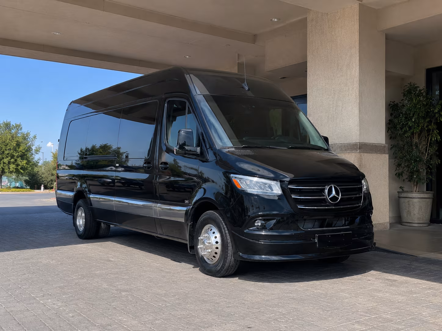 Kansas City Prom & Homecoming Transportation pickup coordination