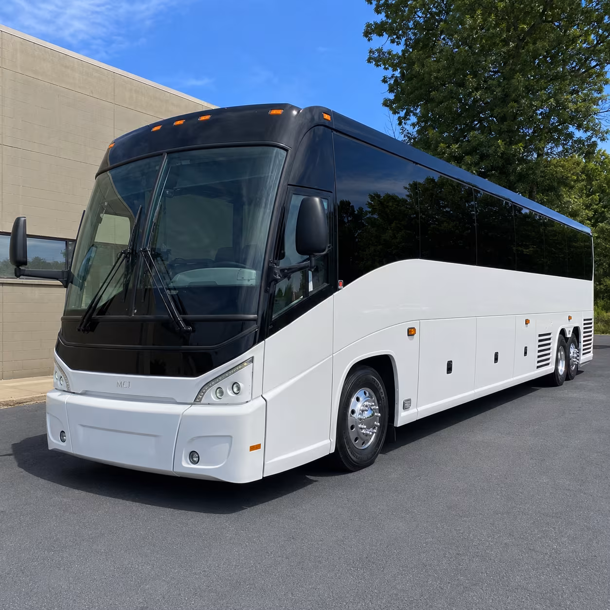 Olathe Wedding Transportation & Shuttle Service